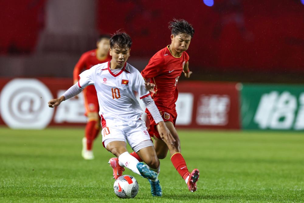 皇马vs塞尔塔全场数据：射门数19-6，但解围数3-30